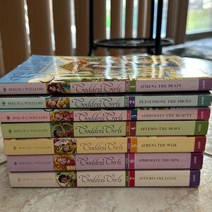 Book Bundle - Goddess Girls by Joan Holub & Suzanne Williams books 1-7
